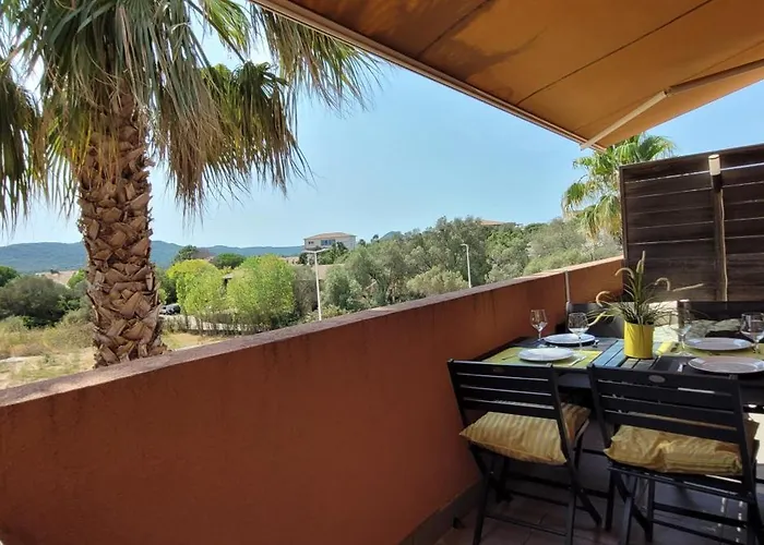 T2 Port De Vecchio 4 Pers Vue Montagne *